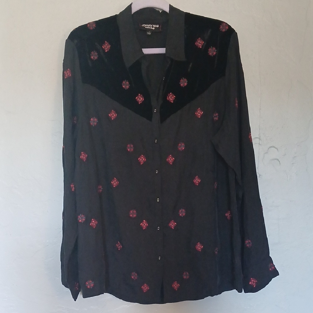 Johnny Was Workshop Black Button-Up Shirt